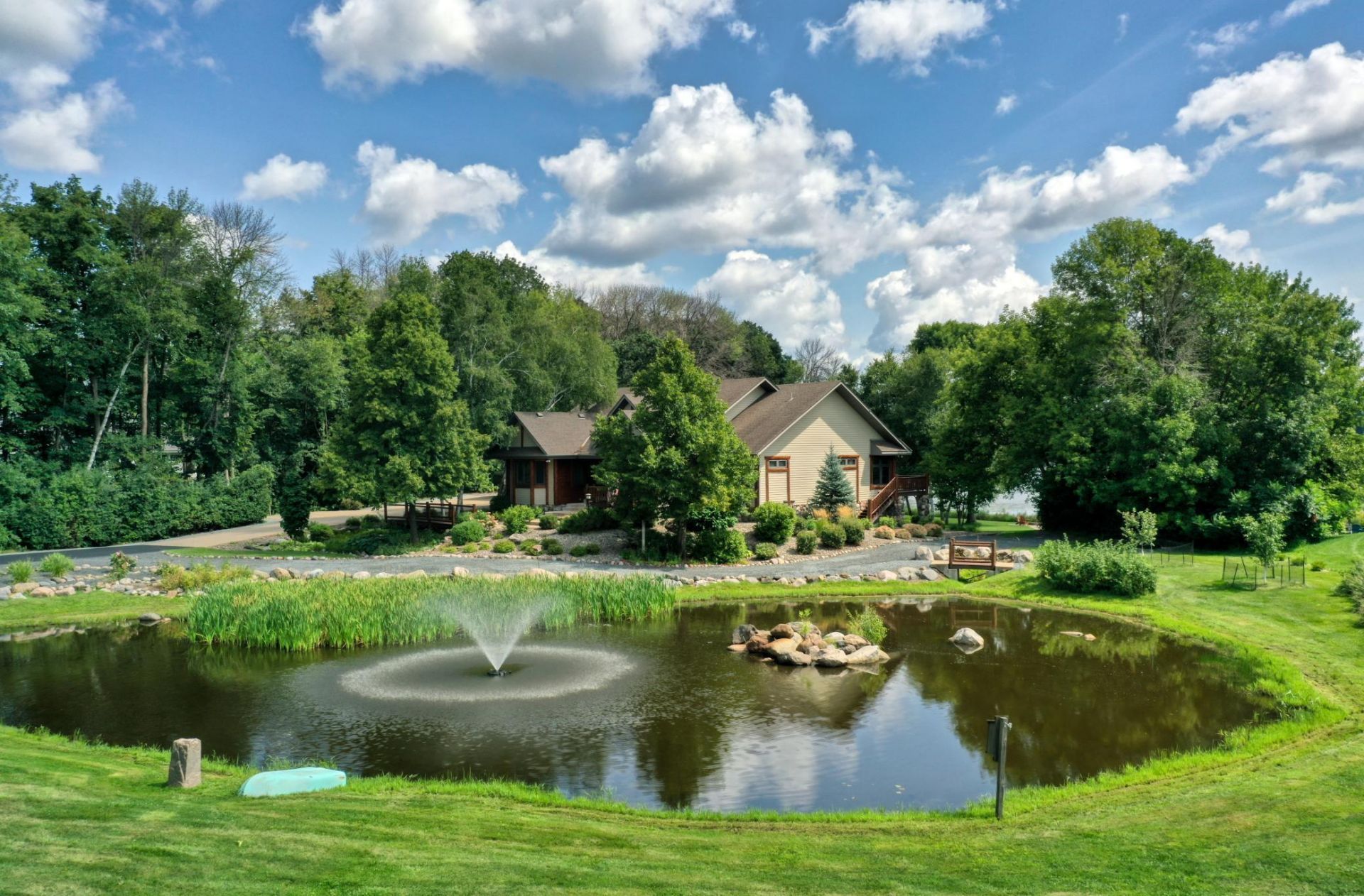 25493 W Comfort Drive, Wyoming, MN 55025