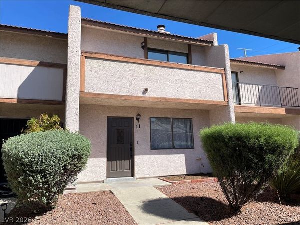 5260 Janfred Court , Unit 11, Las Vegas, NV 89103