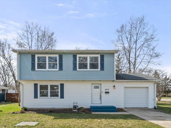 540 N Rosedale Avenue , Aurora, IL 60506