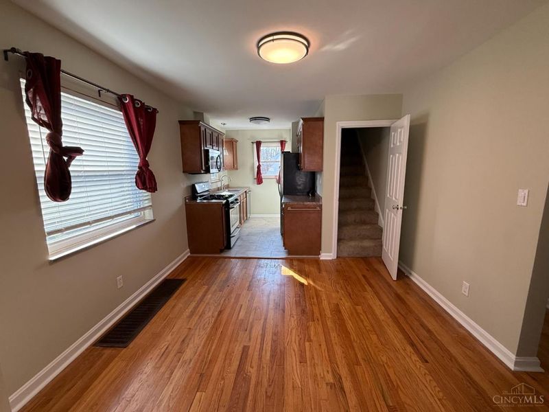 6817 Withany Avenue, Cincinnati, OH 45213 Photo 2