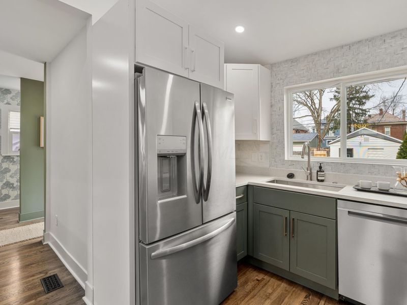 196 E Gates Street, Columbus, OH 43206 Photo 14