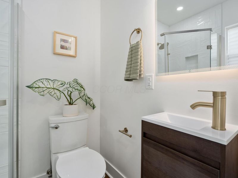 196 E Gates Street, Columbus, OH 43206 Photo 18