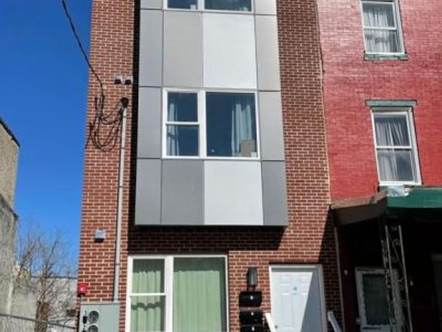 667 N 39th Street, Unit 2, Philadelphia, PA 19104 Main Photo