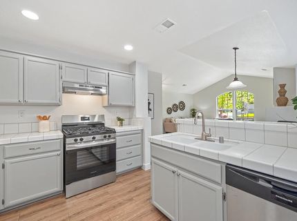 1141 Sandy Creek Dr, Folsom, CA 95630 Photo