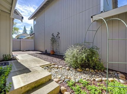 1141 Sandy Creek Dr, Folsom, CA 95630 Photo