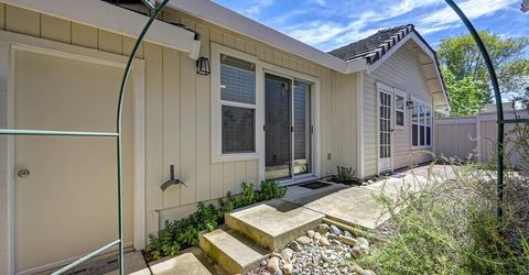 1141 Sandy Creek Dr, Folsom, CA 95630 Photo