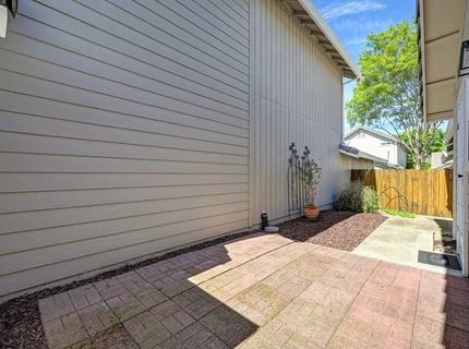 1141 Sandy Creek Dr, Folsom, CA 95630 Photo