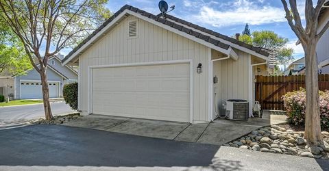 1141 Sandy Creek Dr, Folsom, CA 95630 Photo