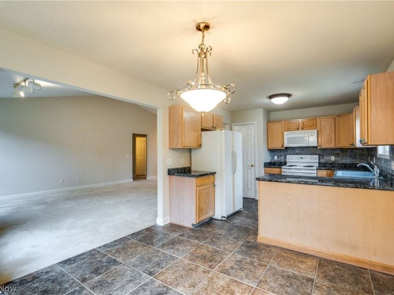 4046 Lindbergh Avenue NW, Canton, OH 44718 Photo 14