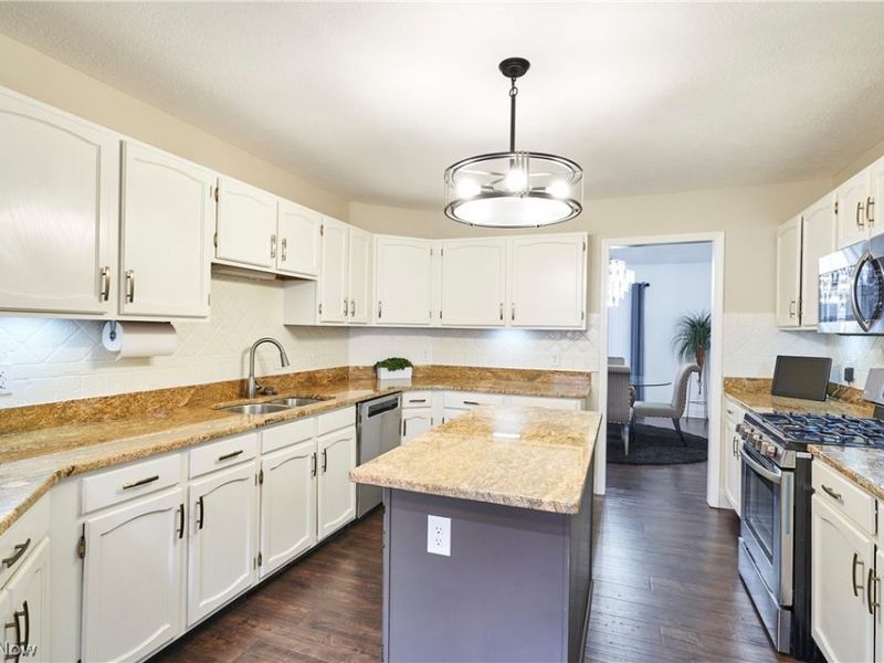 4167 Tomahawk, Copley, OH 44321 Photo 9