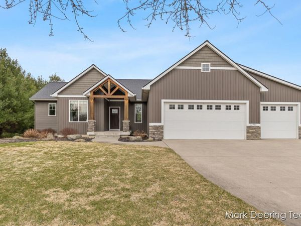 12775 76th Avenue, Allendale, MI 49401