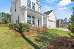 703 Mayflower Trail photo 4