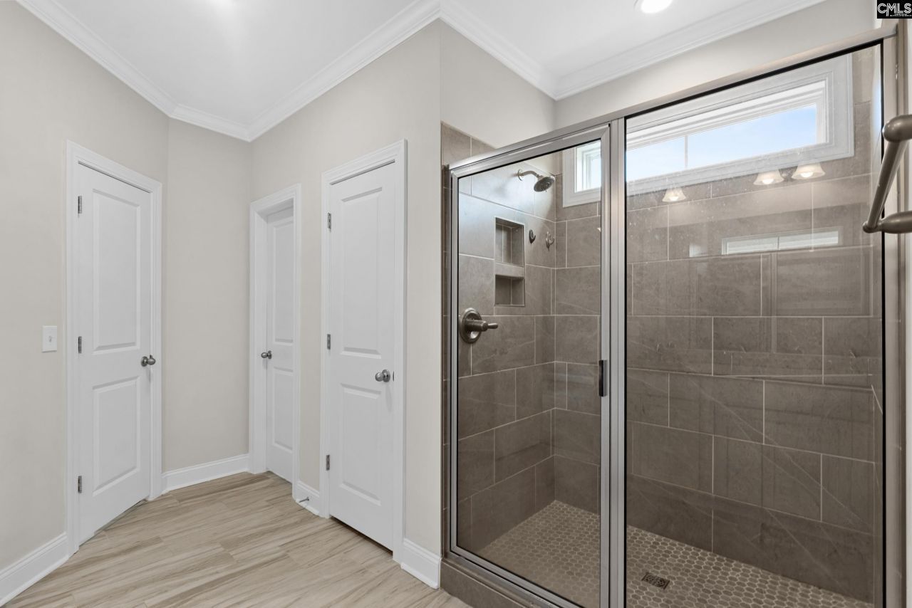 703 Mayflower Trail Photo 21