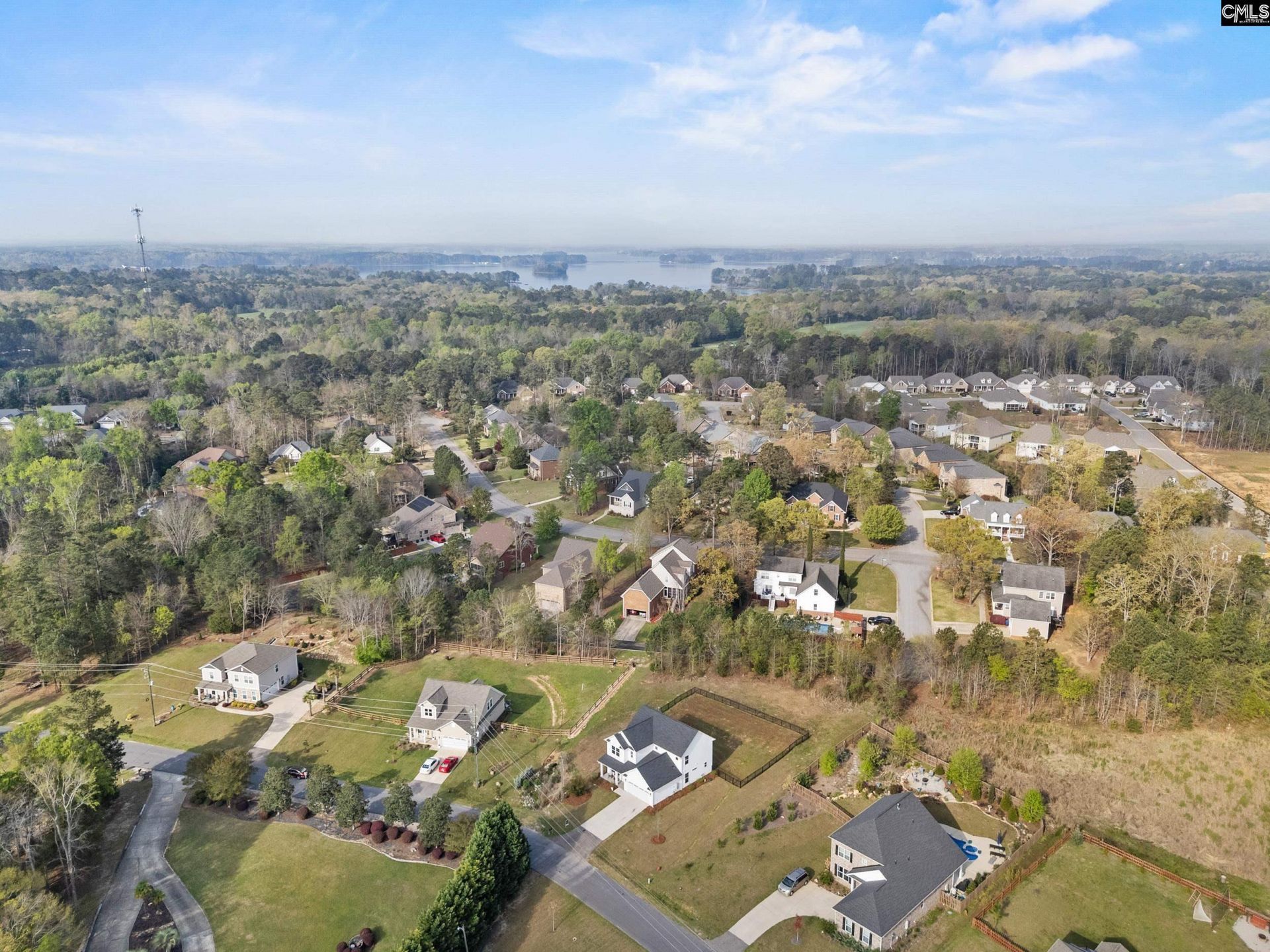 703 Mayflower Trail Photo 45
