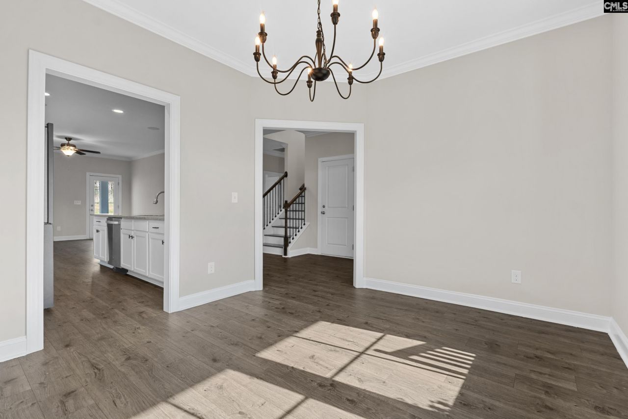 703 Mayflower Trail Photo 5