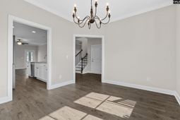 703 Mayflower Trail photo 4