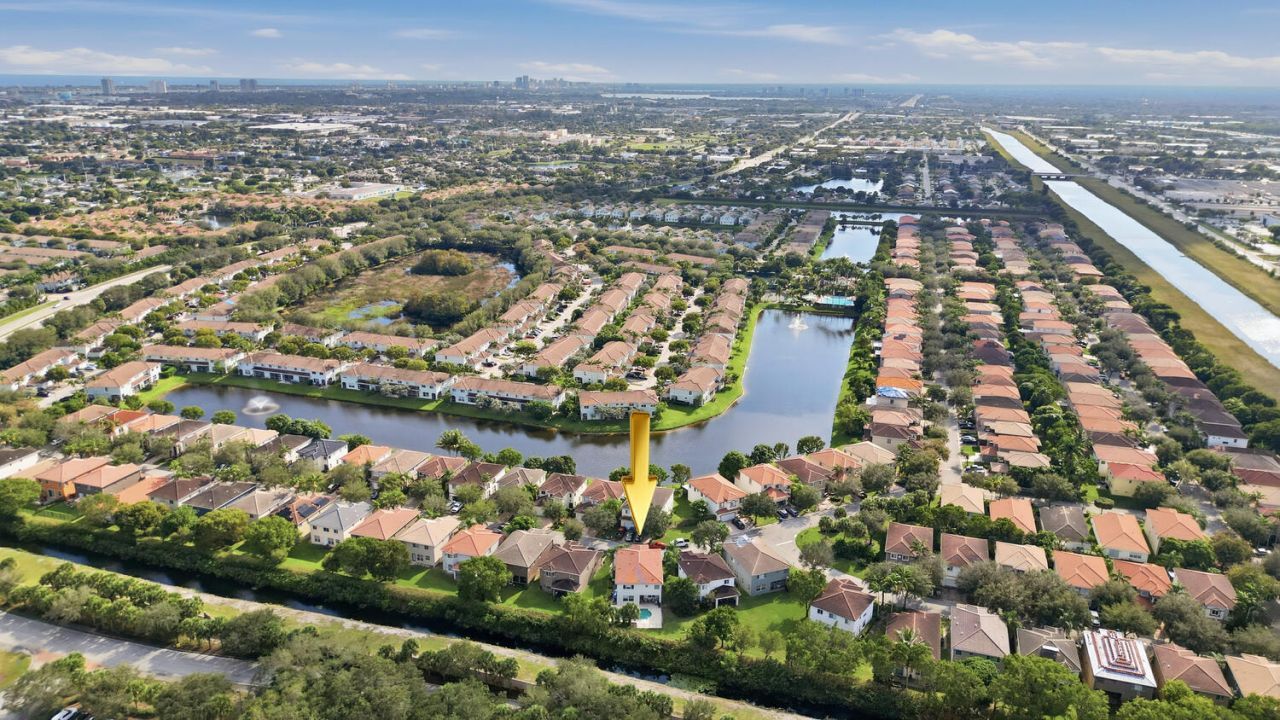 1085 Center Stone Lane, Riviera Beach, FL 33404 Photo