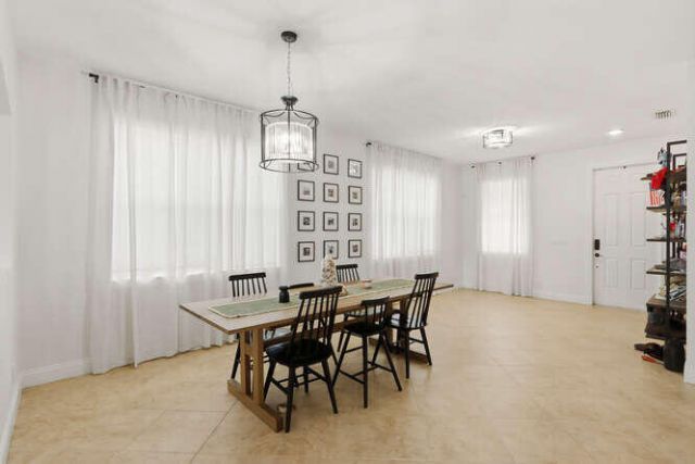 1085 Center Stone Lane, Riviera Beach, FL 33404 Photo