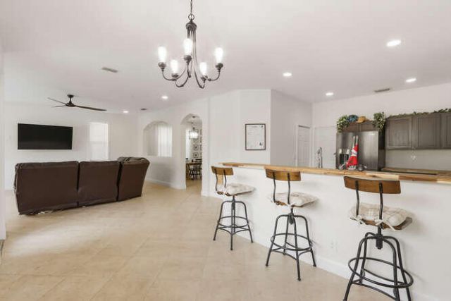 1085 Center Stone Lane, Riviera Beach, FL 33404 Photo