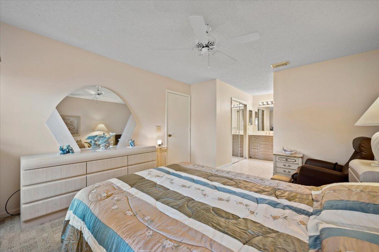 10831 SE Sea Pines Circle, Hobe Sound, FL 33455 Photo