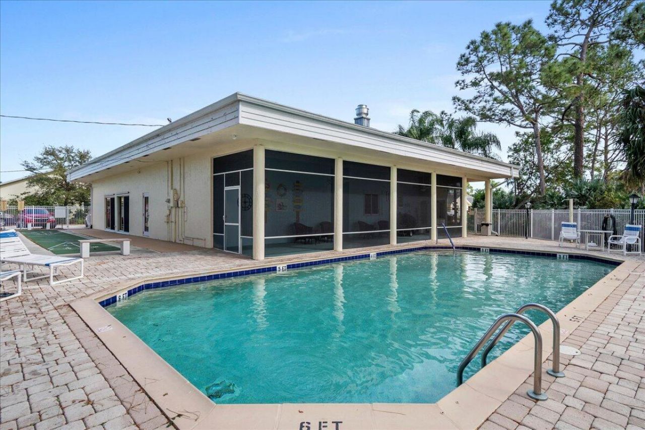 10831 SE Sea Pines Circle, Hobe Sound, FL 33455 Photo