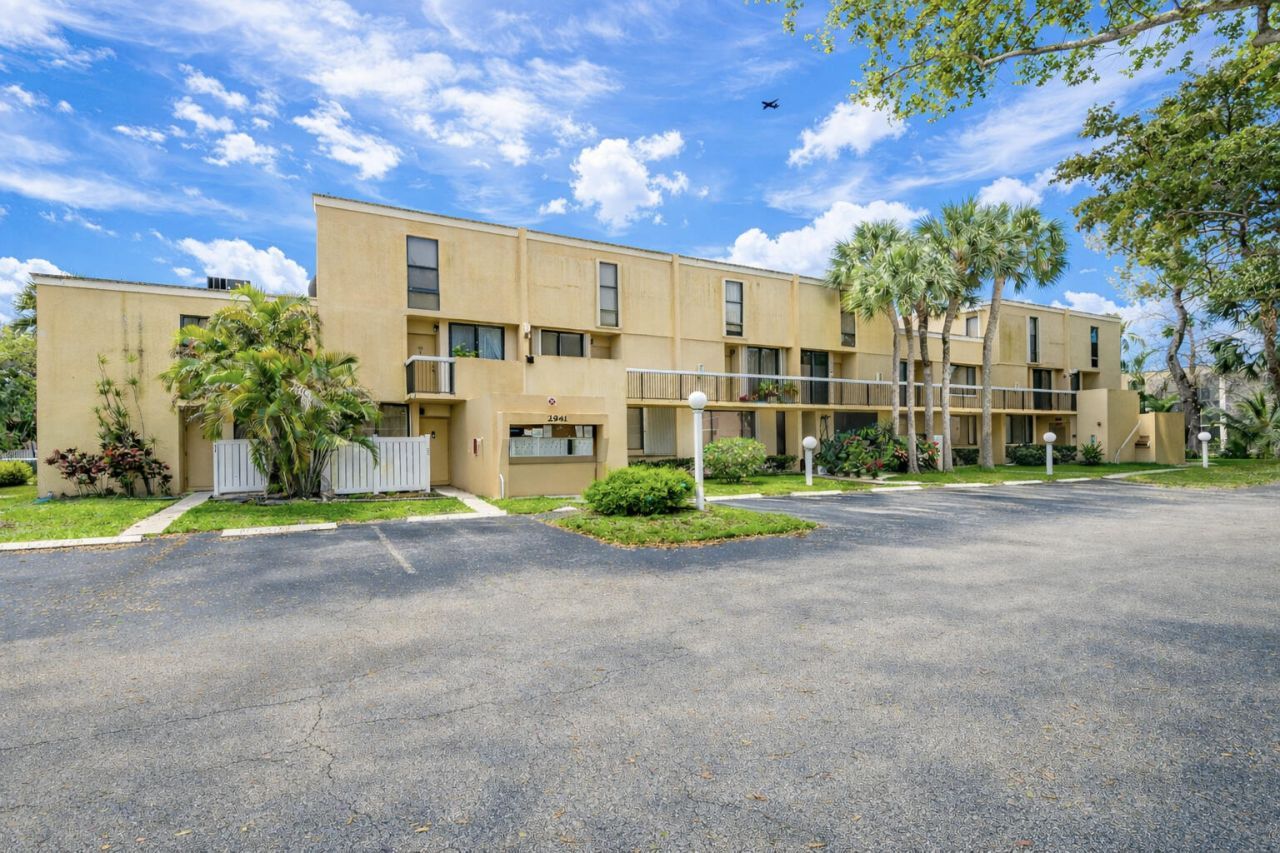 2941 SW 87th Avenue, Unit 407, Davie, FL 33328 Photo