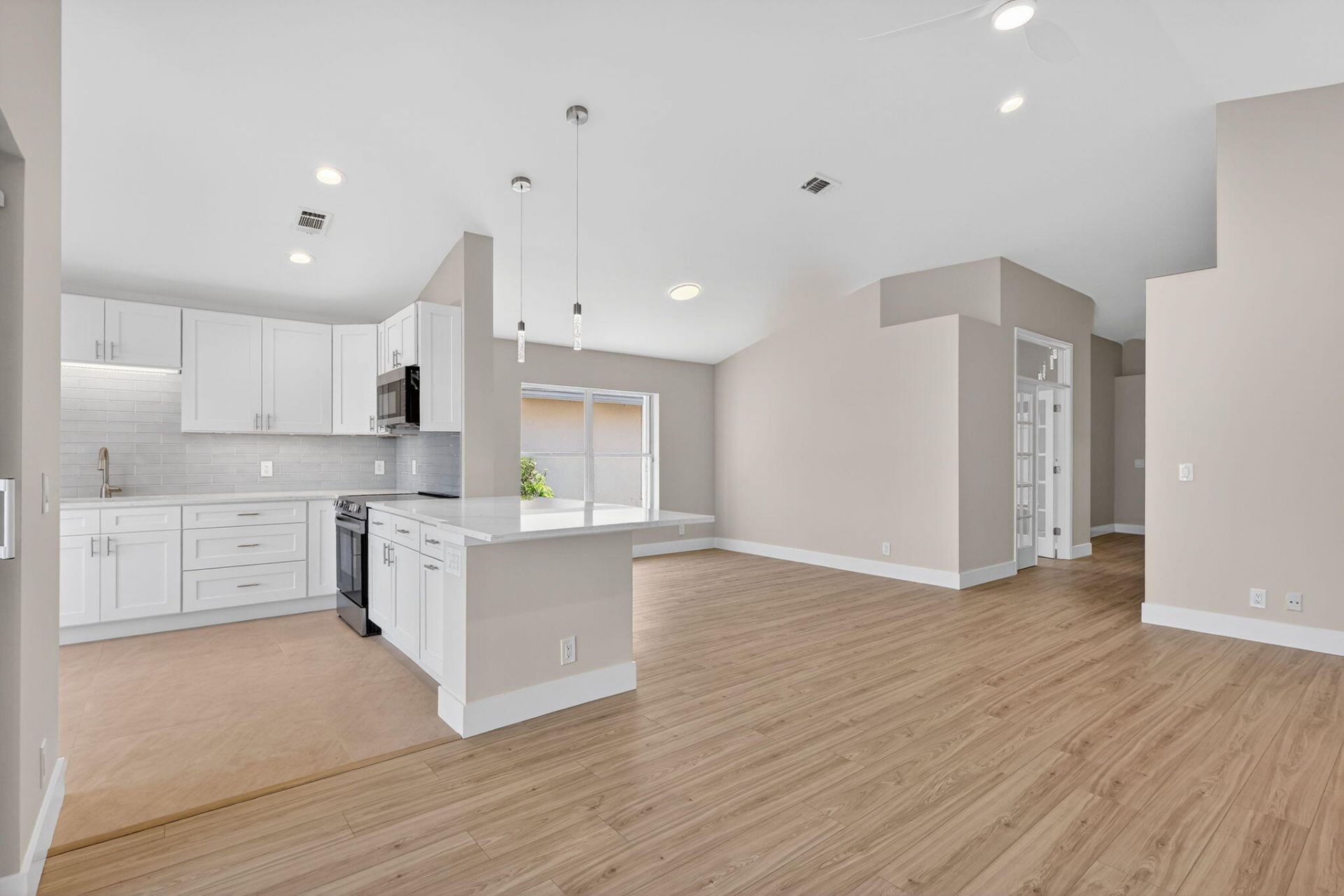 2142 SW Olympic Club Terrace, Palm City, FL 34990 Photo