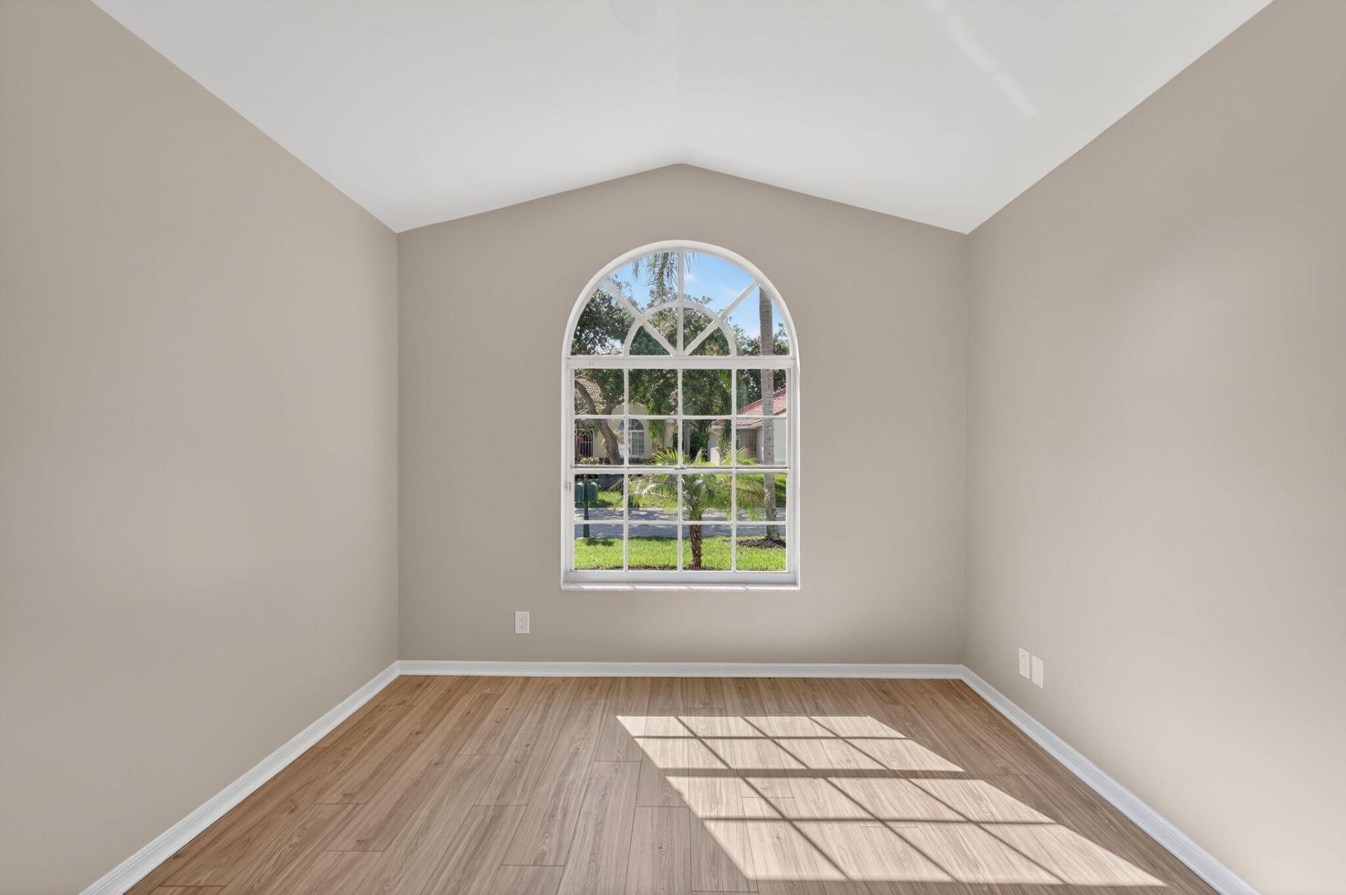 2142 SW Olympic Club Terrace, Palm City, FL 34990 Photo