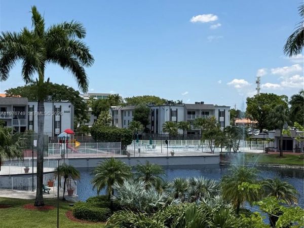 4920 NW 79th Ave, Unit 205, Doral, FL 33166