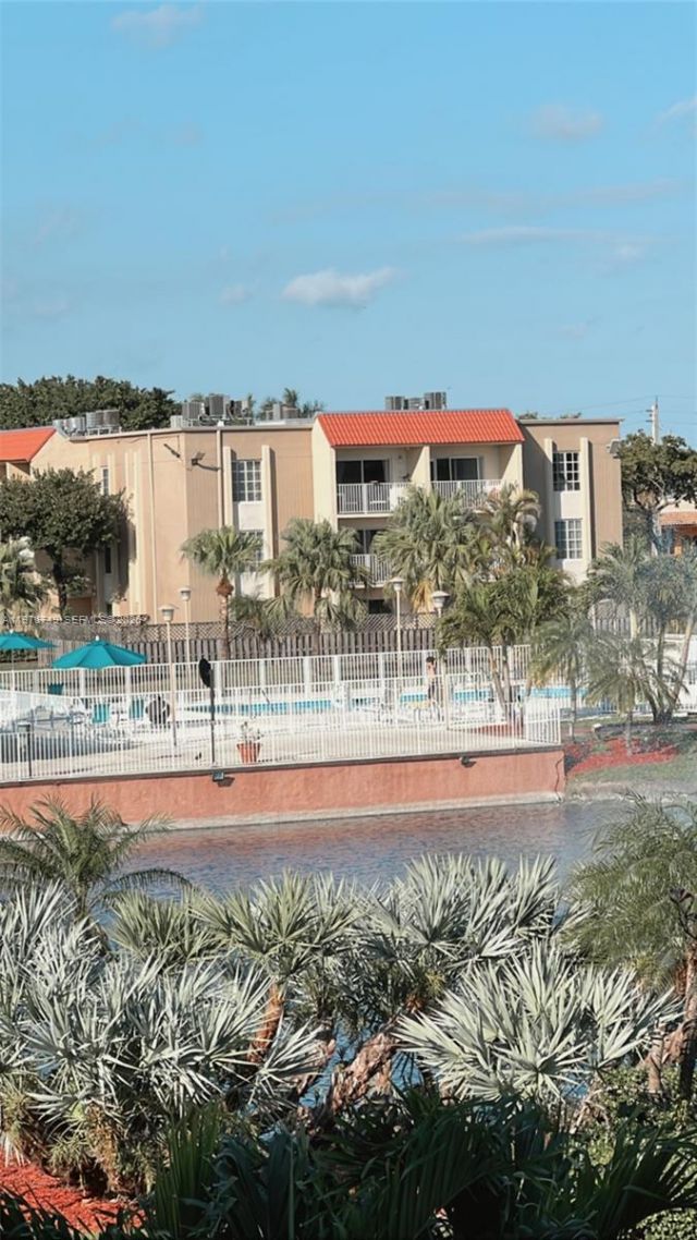 4920 NW 79th Ave, Unit 205, Doral, FL 33166 Photo