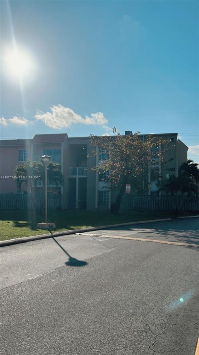 4920 NW 79th Ave, Unit 205, Doral, FL 33166 Photo