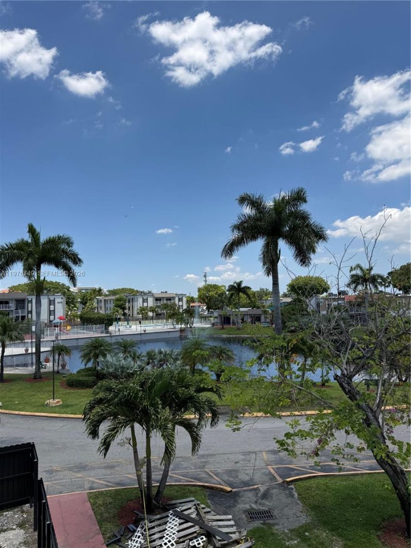4920 NW 79th Ave, Unit 205, Doral, FL 33166 Photo