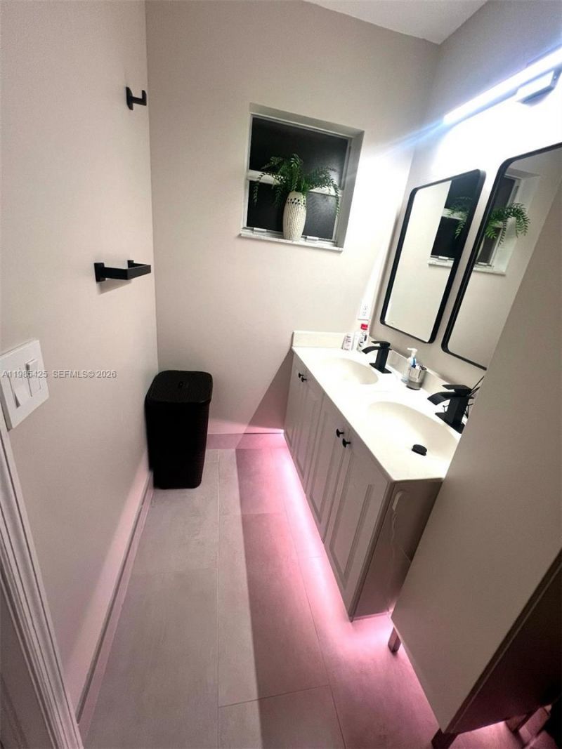 7255 NW 173rd Dr, Unit 803-8, Hialeah, FL 33015 Photo