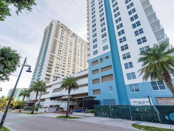 111 Briny Ave , Unit 27-01, Pompano Beach, FL 33062