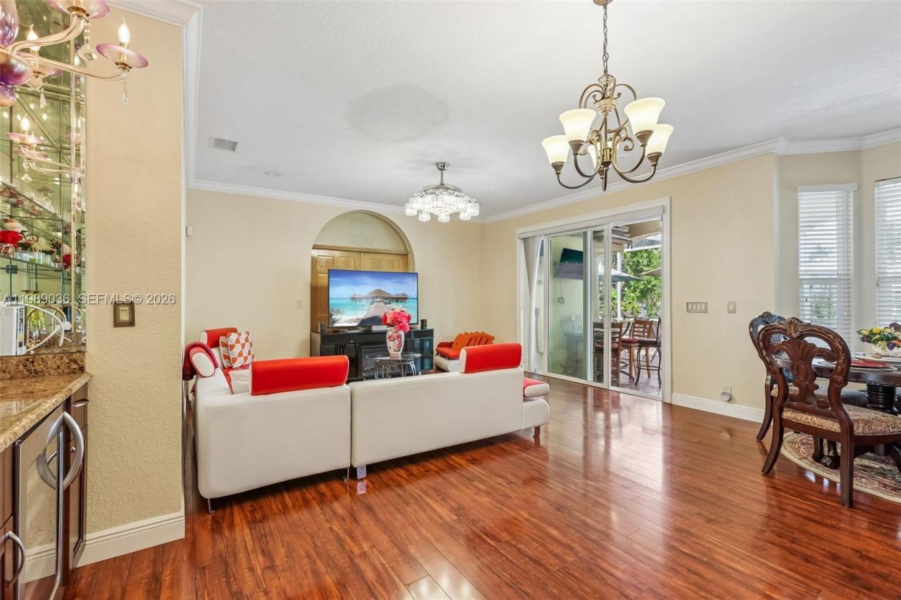 17211 SW 12th St, Pembroke Pines, FL 33029 Photo