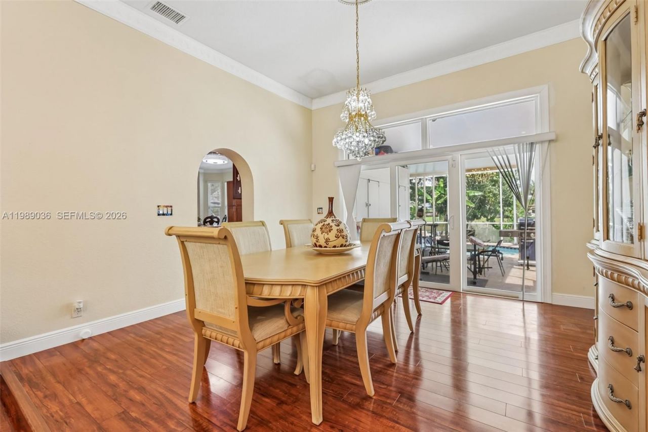 17211 SW 12th St, Pembroke Pines, FL 33029 Photo