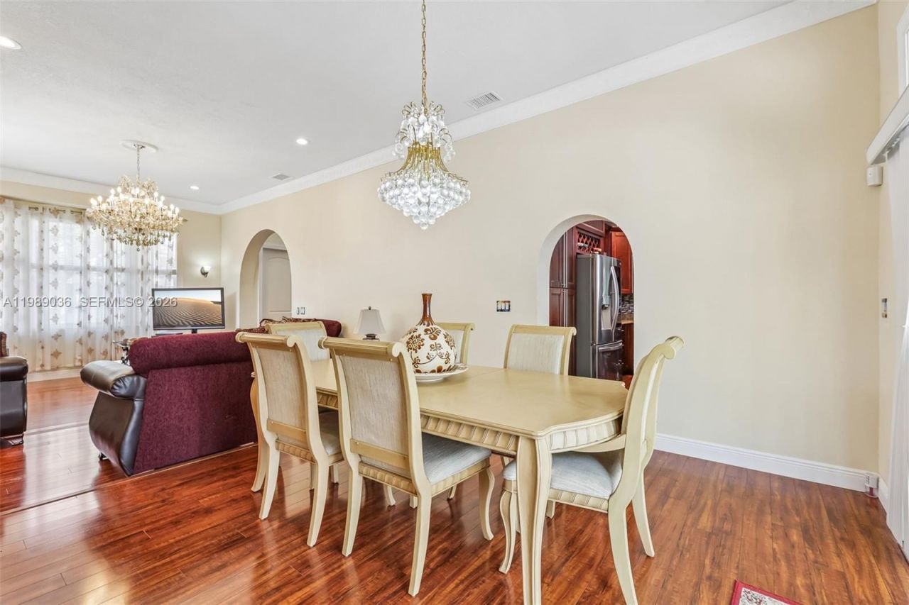 17211 SW 12th St, Pembroke Pines, FL 33029 Photo