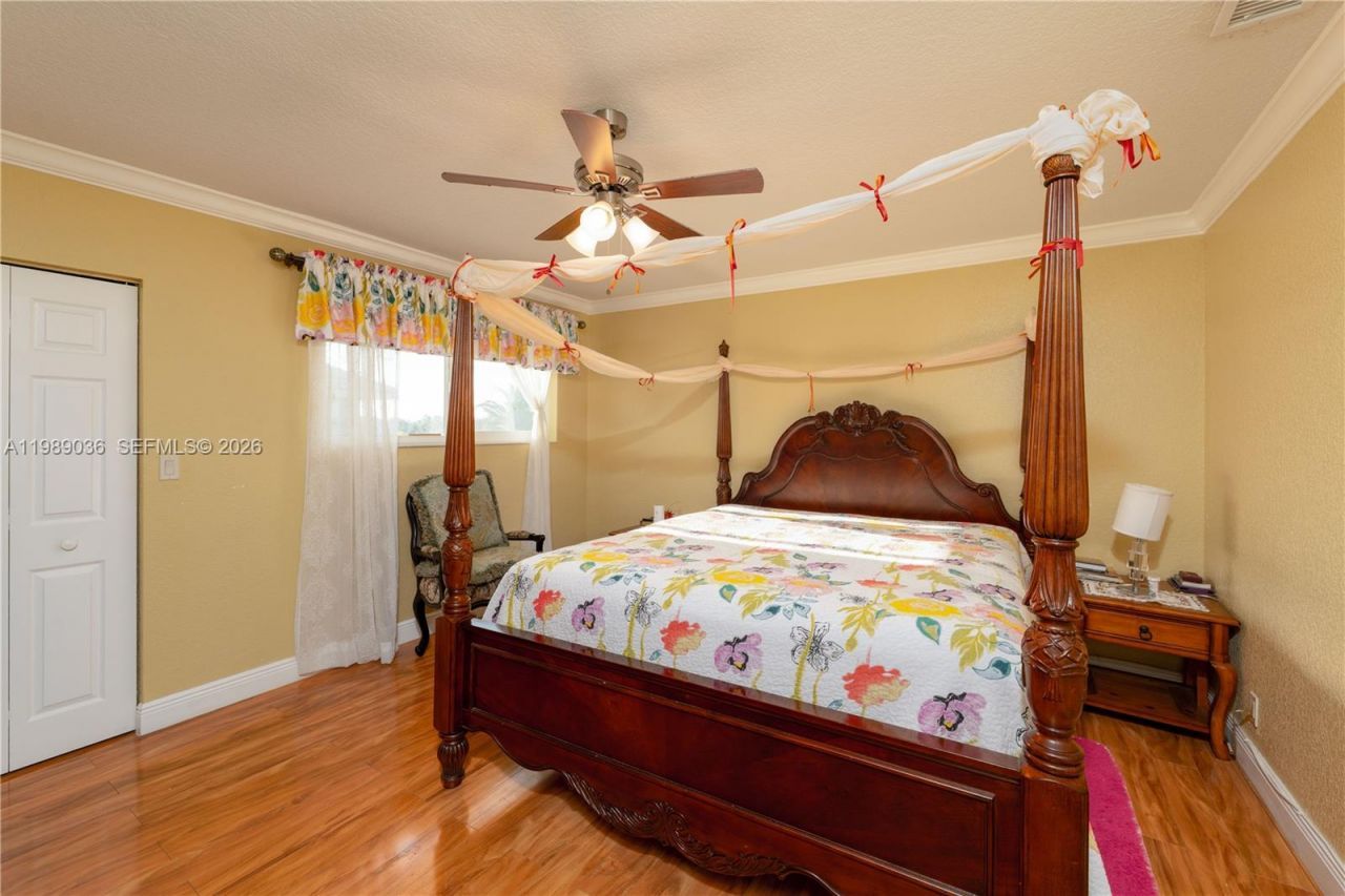 17211 SW 12th St, Pembroke Pines, FL 33029 Photo