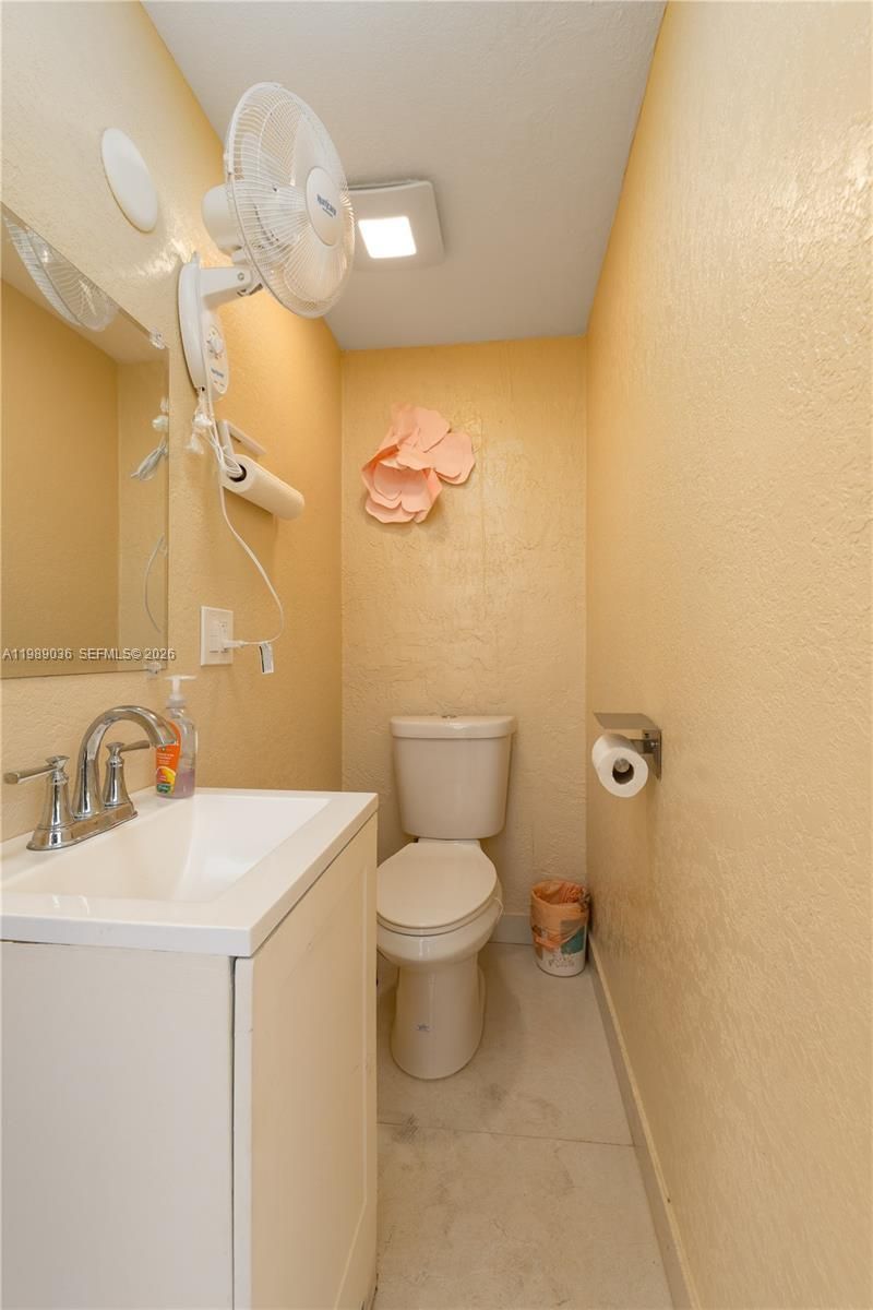17211 SW 12th St, Pembroke Pines, FL 33029 Photo