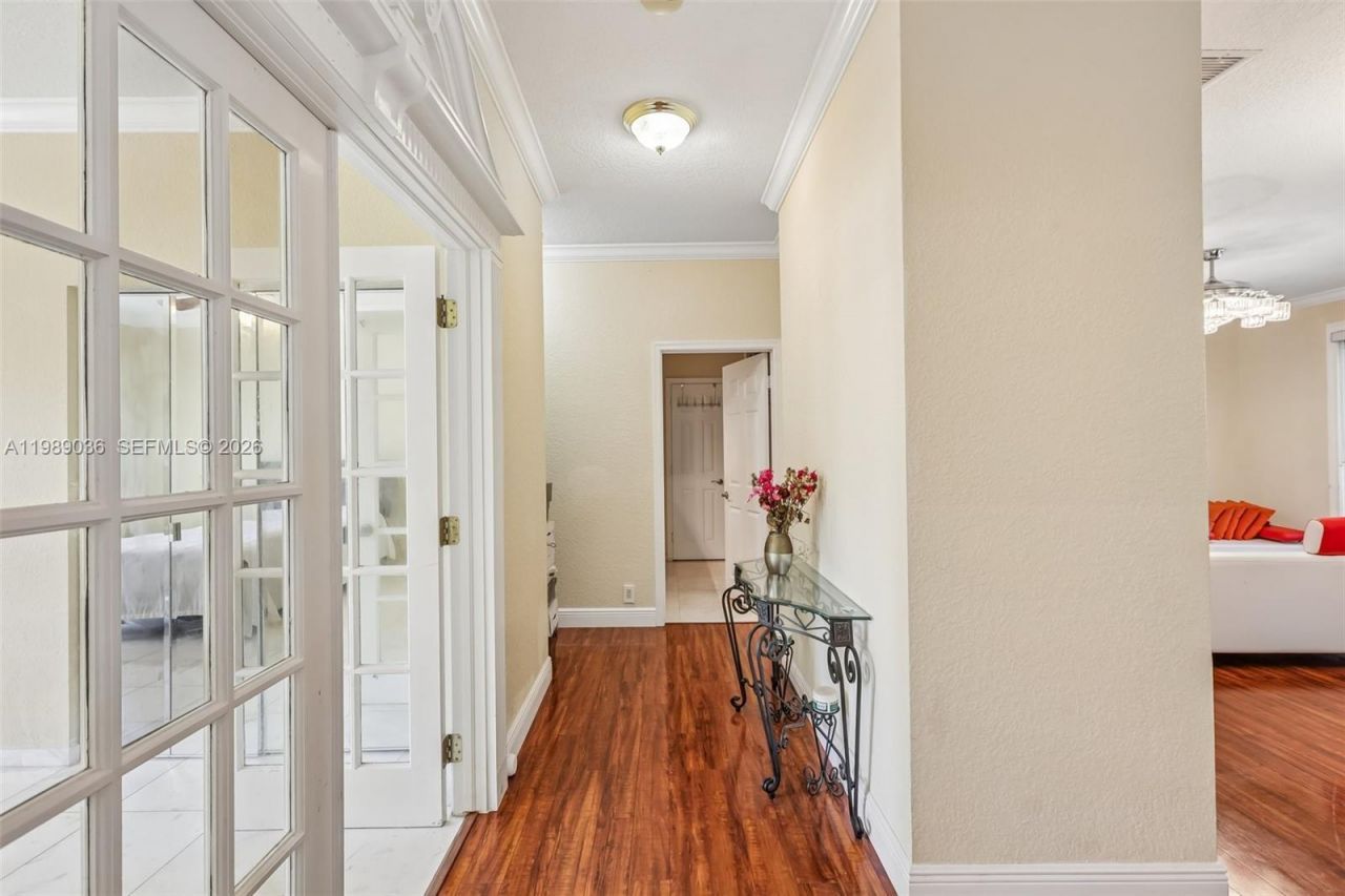 17211 SW 12th St, Pembroke Pines, FL 33029 Photo