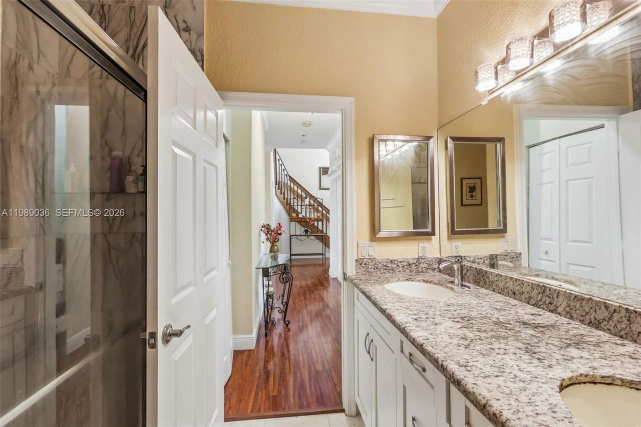 17211 SW 12th St, Pembroke Pines, FL 33029 Photo