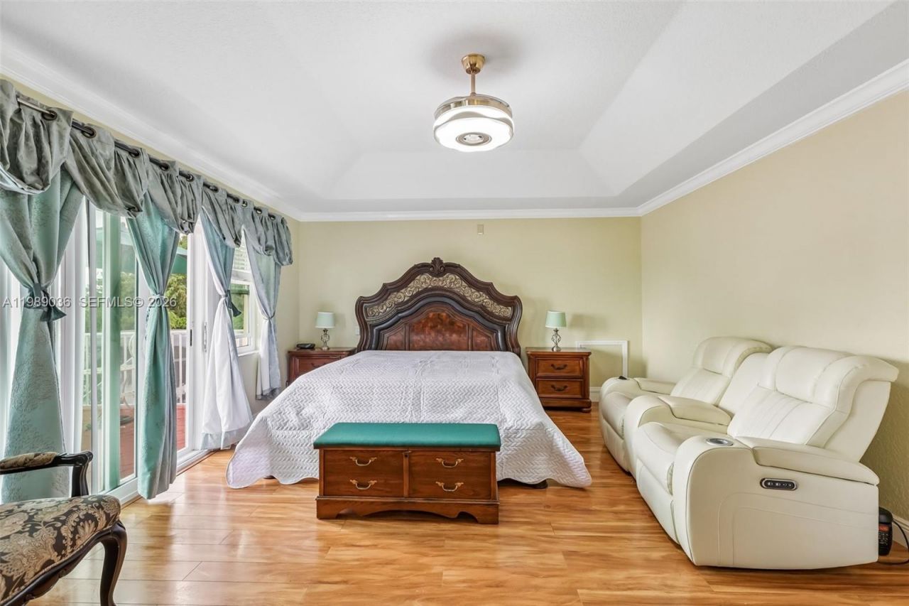 17211 SW 12th St, Pembroke Pines, FL 33029 Photo