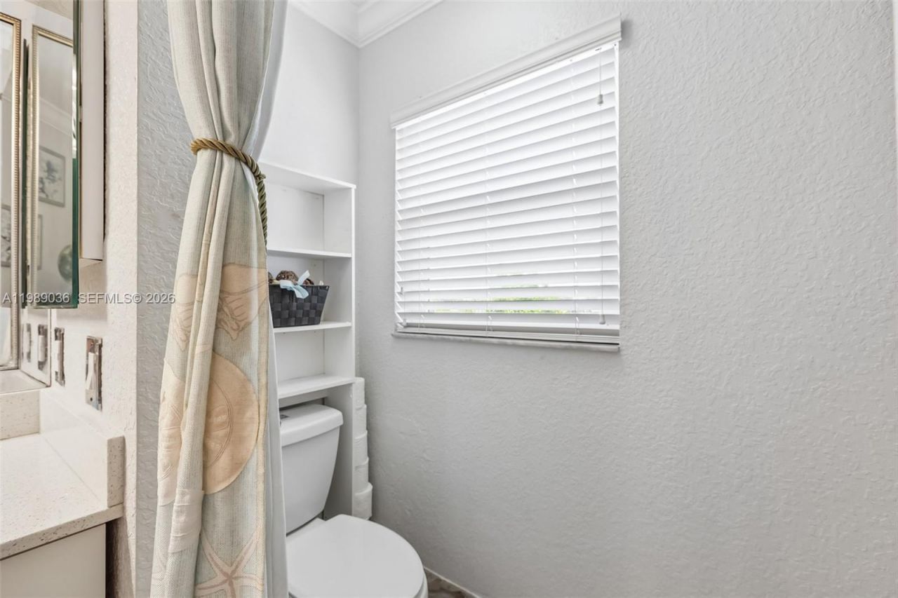 17211 SW 12th St, Pembroke Pines, FL 33029 Photo