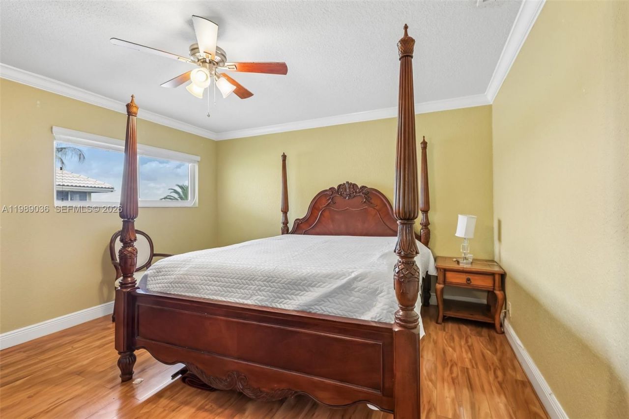 17211 SW 12th St, Pembroke Pines, FL 33029 Photo