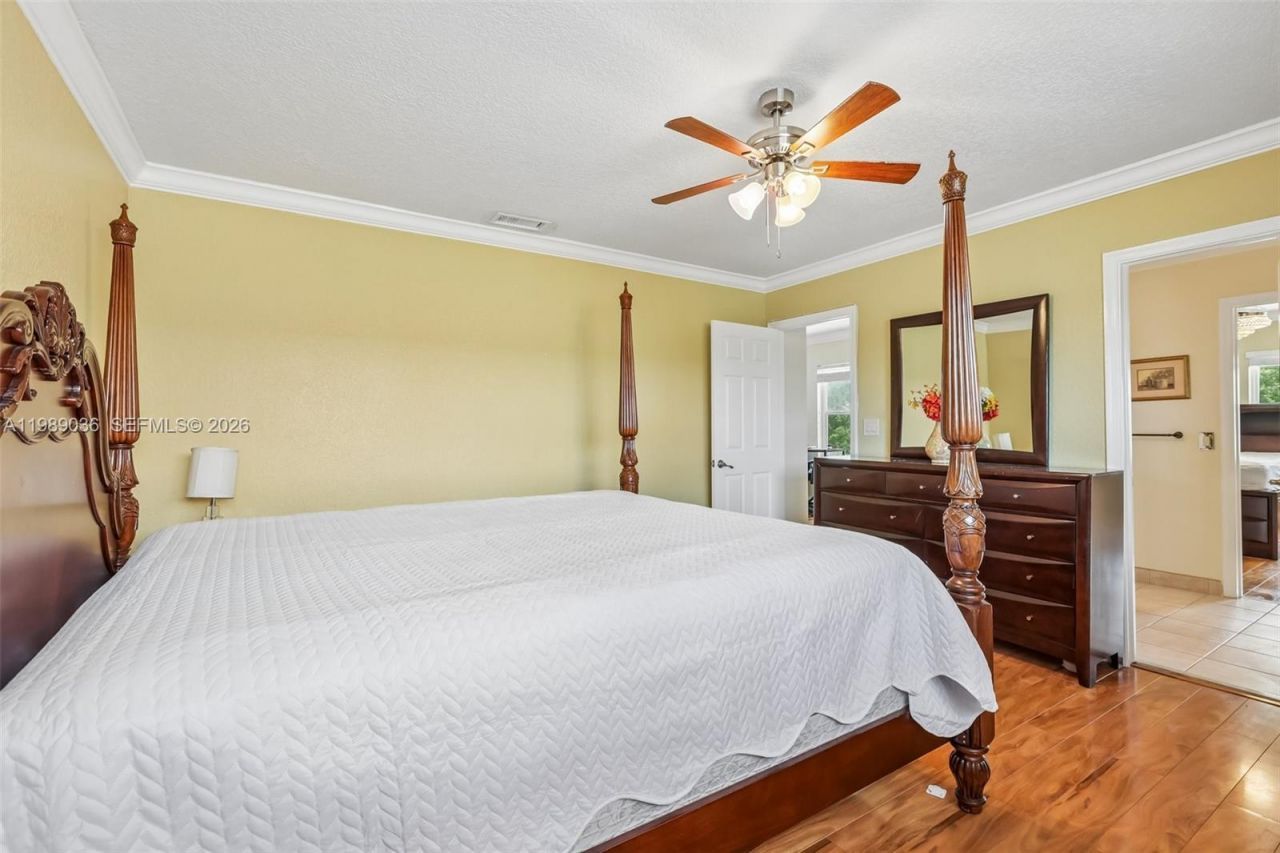 17211 SW 12th St, Pembroke Pines, FL 33029 Photo