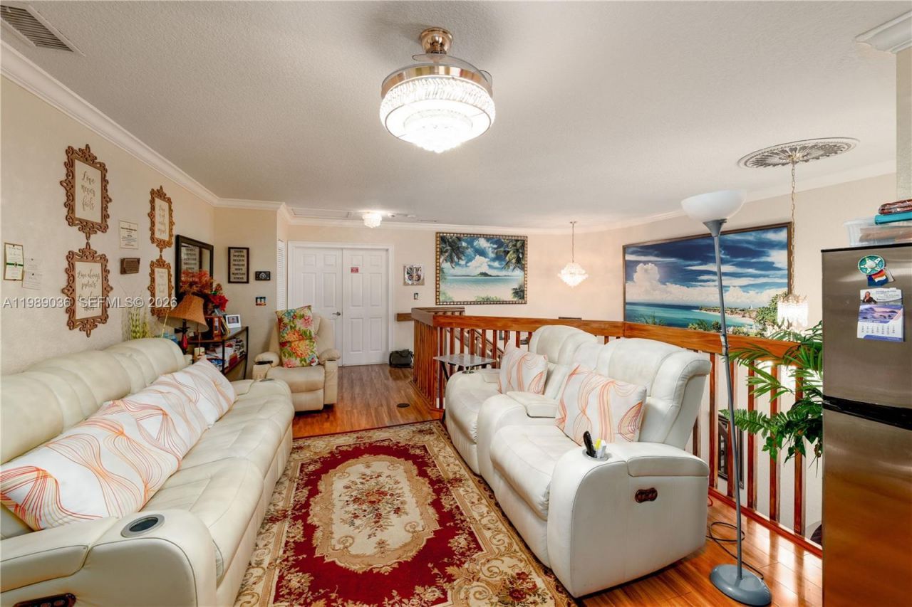 17211 SW 12th St, Pembroke Pines, FL 33029 Photo