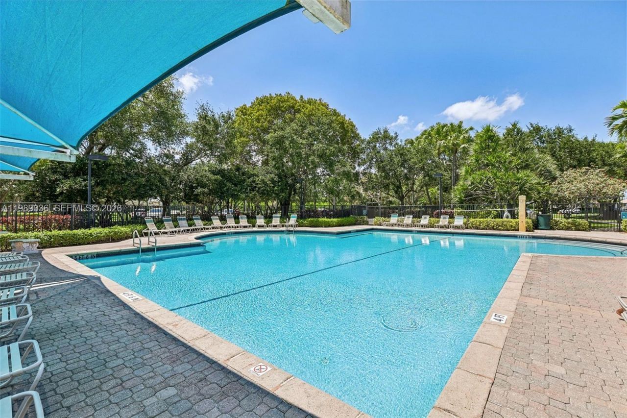 17211 SW 12th St, Pembroke Pines, FL 33029 Photo