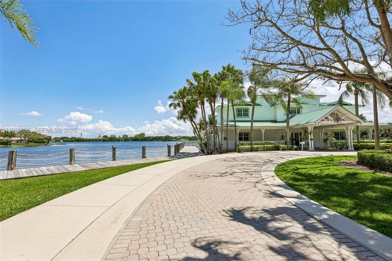 17211 SW 12th St, Pembroke Pines, FL 33029 Photo