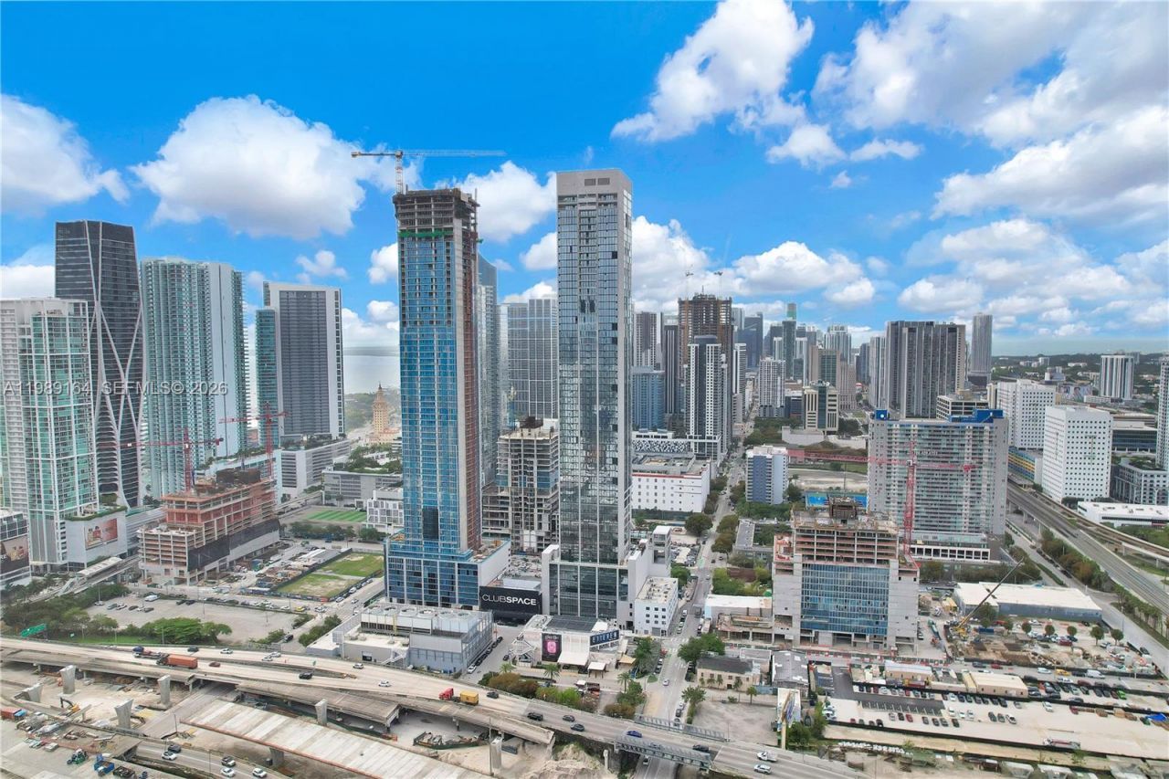 20 NE 11th St, Unit 4803A, Miami, FL 33132 Photo