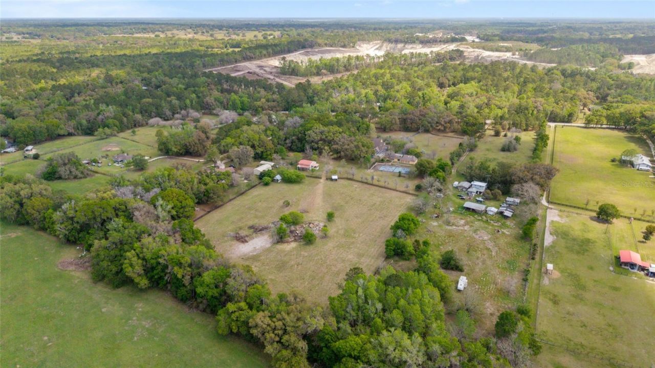 16638 N Highway 329, Reddick, FL 32686 Photo